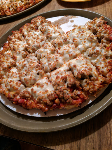 Pizza Restaurant «Sir Pizza Restaurant», reviews and photos, 129 E Reynolds Rd, Lexington, KY 40517, USA