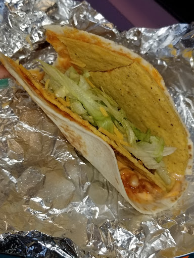 Mexican Restaurant «Taco Bell», reviews and photos, 4640 Jonestown Rd, Harrisburg, PA 17109, USA
