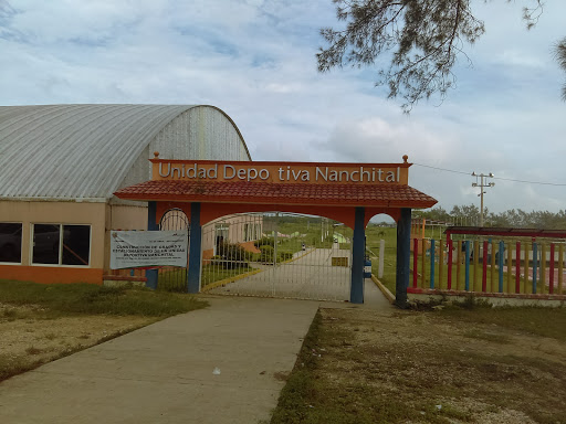 Unidad Deportiva Nanchital Ver, 19 96360 vereda, Blvd San Gabriel 18, Nanchital, Ver., México, Programa de salud y bienestar | VER
