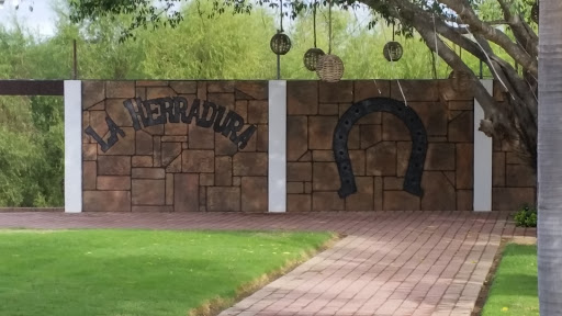Hacienda La Herradura, 80080, Calle Miguel Hidalgo y Costilla 5879, El Barrio, Culiacán Rosales, Sin., México, Hacienda turística | SIN