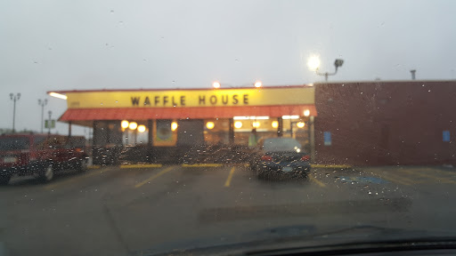 Breakfast Restaurant «Waffle House», reviews and photos, 1506 Main St, Grandview, MO 64030, USA