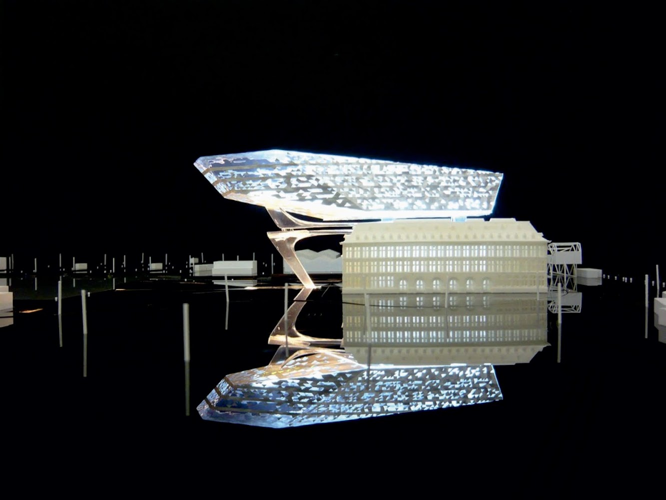 Anversa, Belgio: Port House by Zaha Hadid