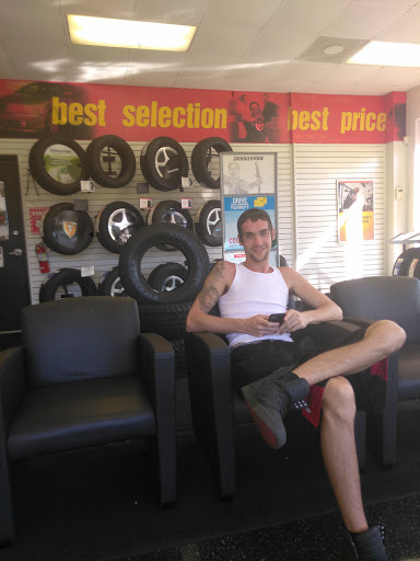 Tire Shop «Tires Plus», reviews and photos, 9526 S Federal Hwy, Port St Lucie, FL 34952, USA