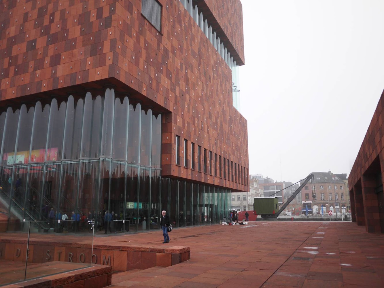 Museum aan de Stroom by Neutelings Riedijk Architects