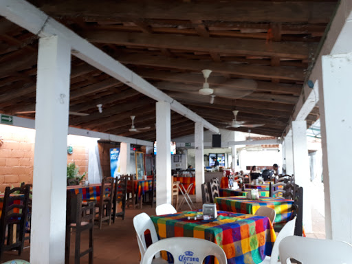 Restaurante Sol y Luna, 1a Calle Sur s/n, entre 15 y 17 Oriente, 30450 Arriaga, Chis., México, Restaurantes o cafeterías | CHIS