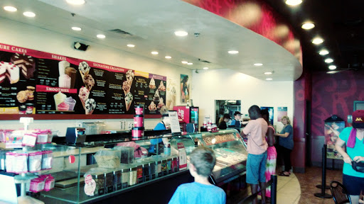 Ice Cream Shop «Cold Stone Creamery», reviews and photos, 10400 Baltimore St NE #150, Blaine, MN 55449, USA