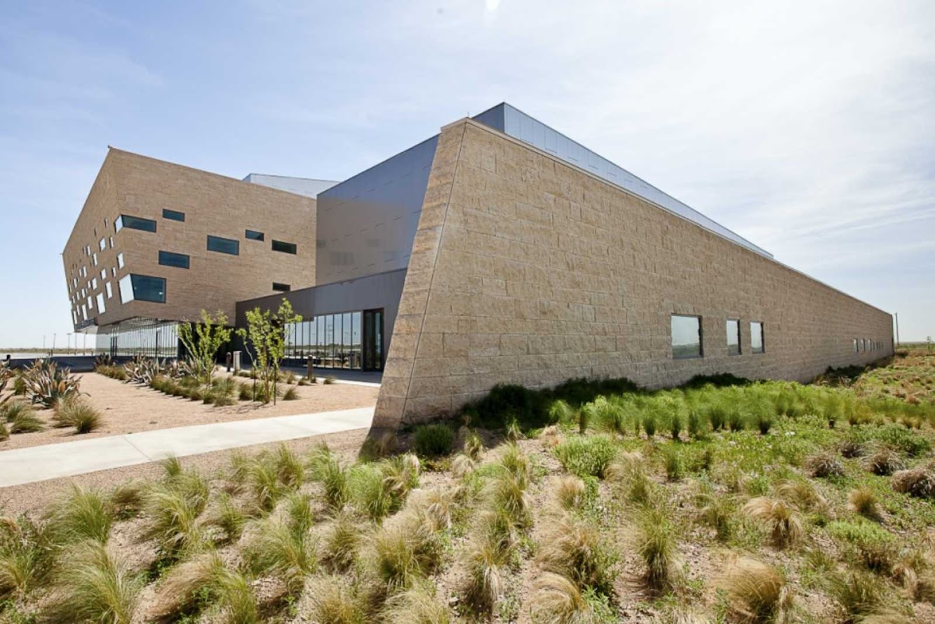 Boora Architects + Rhotenberry Wellen