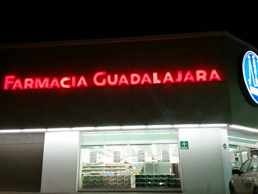 Farmacia Guadalajara, El Socorro 322, Zona Centro, 26340 Santa Rosa de Múzquiz, Coah., México, Farmacia | COAH