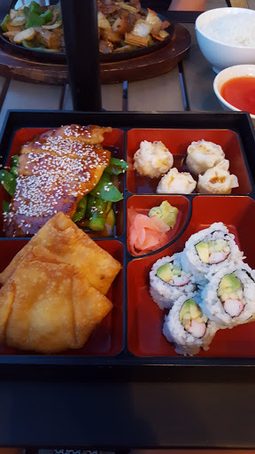 Asian Restaurant «Song Asian Cuisine», reviews and photos, 301 W Buffalo St, New Buffalo, MI 49117, USA