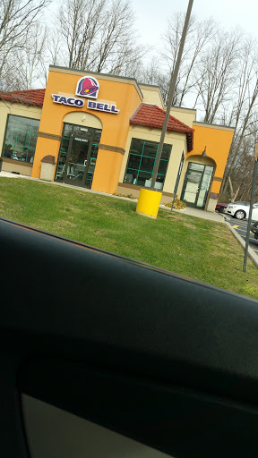 Mexican Restaurant «Taco Bell E TOWN», reviews and photos, 1551 S Market St, Elizabethtown, PA 17022, USA