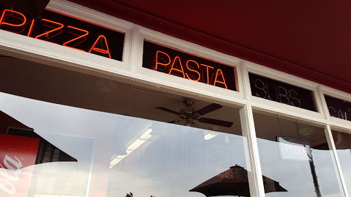 Italian Restaurant «Little Italy Pizzeria & Pasta», reviews and photos, 4085 Pacific Hwy, San Diego, CA 92110, USA