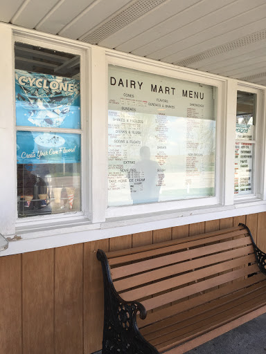 Ice Cream Shop «Dairy Mart», reviews and photos, 2521 Vine Ave, Ainsworth, IA 52201, USA