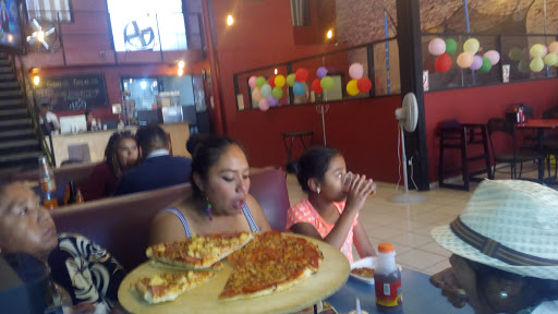 Pizza Paraiso, Calle 11 Sur #4905 Local G, Reforma Agua Azul, 72430 Puebla, Pue., México, Pizzería a domicilio | Puebla