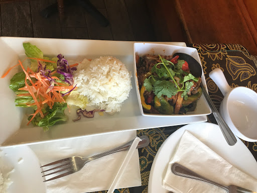 Thai Restaurant «Royal Thai Restaurant», reviews and photos, 4200 Chino Hills Pkwy #120, Chino Hills, CA 91709, USA