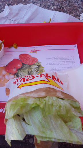 Hamburger Restaurant «In-N-Out Burger», reviews and photos, 1316 Ventura Blvd, Camarillo, CA 93010, USA