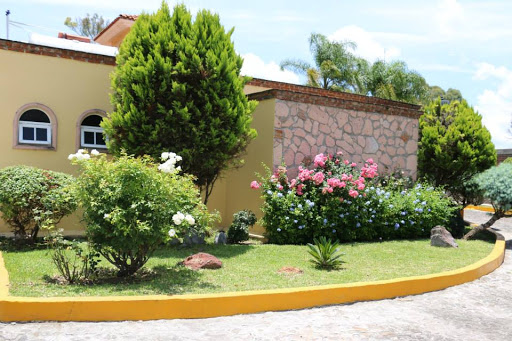 Hotel Casahi, Carretera Sahuayo-Jiquilpan 2550, Yerbabuena, 59118 Sahuayo de Morelos, Mich., México, Alojamiento en interiores | MICH