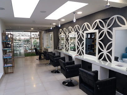 Mustafa Özkan Hair Design Studio