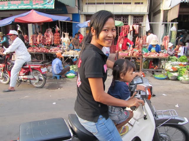 Phnom Penh Cambodia people