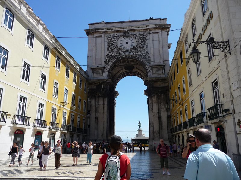 Lisboa y alrededores 2010 - Blogs de Portugal - Día 1 - Rossio, Almada y Belem (16)