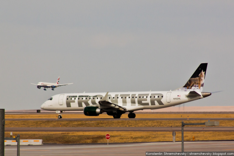 USA Colorado Denver International Airport Frontier Airlines Embraer 190 N162HL Wolf США Колорадо Денвер Международный Аэропорт Фронтир Эйрлайнз Эйрбас Эмбраер 190 Волк