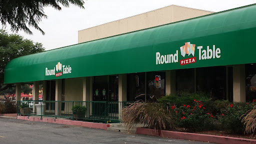 Pizza Restaurant «Round Table Pizza», reviews and photos, 5250 Faculty Ave, Lakewood, CA 90712, USA