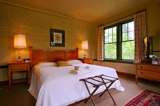 Hotel «McMenamins Edgefield», reviews and photos, 2126 SW Halsey St, Troutdale, OR 97060, USA