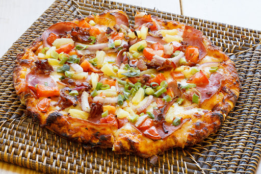 Pizza Restaurant «Round Table Pizza», reviews and photos, 4855 Hopyard Rd, Pleasanton, CA 94588, USA