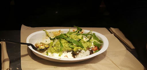 Mexican Restaurant «Chipotle Mexican Grill», reviews and photos, 250 Main St, White Plains, NY 10601, USA