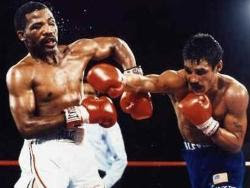 Alexis Arguello (kanan) Alexis Arguello