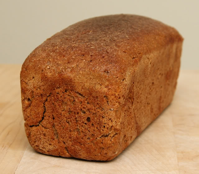 Производство ржаного хлеба. Ржаной хлеб. Буханка ржаного хлеба. Хлеб ржаной из обойной муки. Ржаной хлеб в древности.