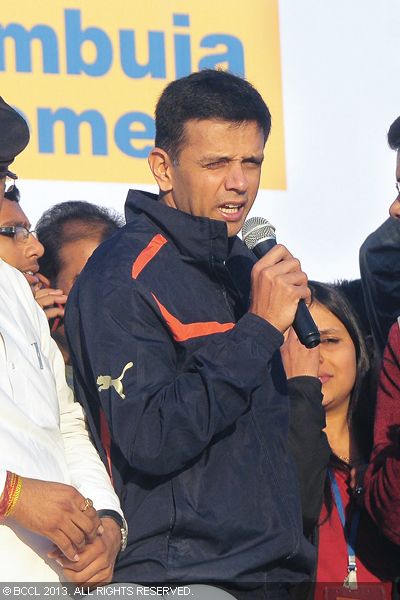 Former Indian cricketer Rahul Dravid addressing the crowd during the 4th edition of Jaipur marathon, held in the city.
