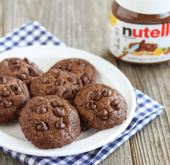 photo of a plate of Eggless Nutella Cookies