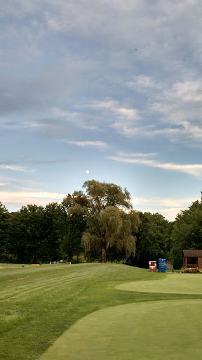 Golf Course «Willow Brook Golf Course», reviews and photos, 124 Brookfield St, South Windsor, CT 06074, USA