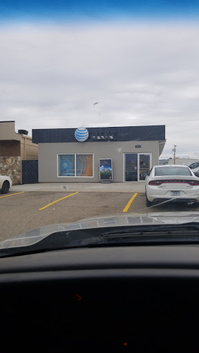 Cell Phone Store «AT&T», reviews and photos, 2103 2nd Ave W, Williston, ND 58801, USA
