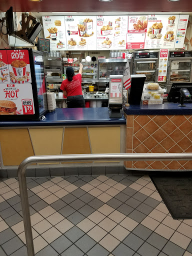 Fast Food Restaurant «KFC», reviews and photos, 1617 Deer Park Ave, Deer Park, NY 11729, USA