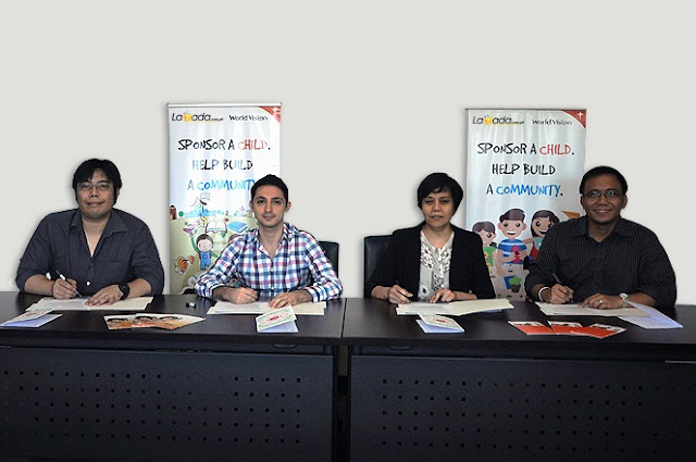 Gift of Hope by Lazada and World Vision | Lazada and World Vision signing the partnership contract. Gift of Hope by Lazada and World Vision | Lazada and World Vision signing the partnership contract.