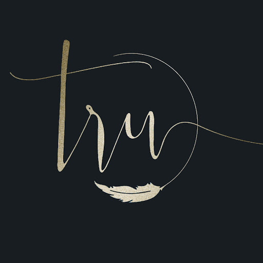 Tru Eastman- Vanity Hair Salon & Extensions logo