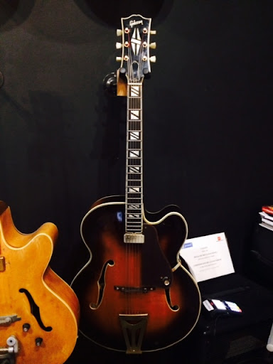 Headbanger rare guitars