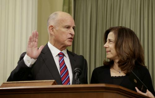 Governor Brown Calls For California To Achieve 50 Renewables By 2030