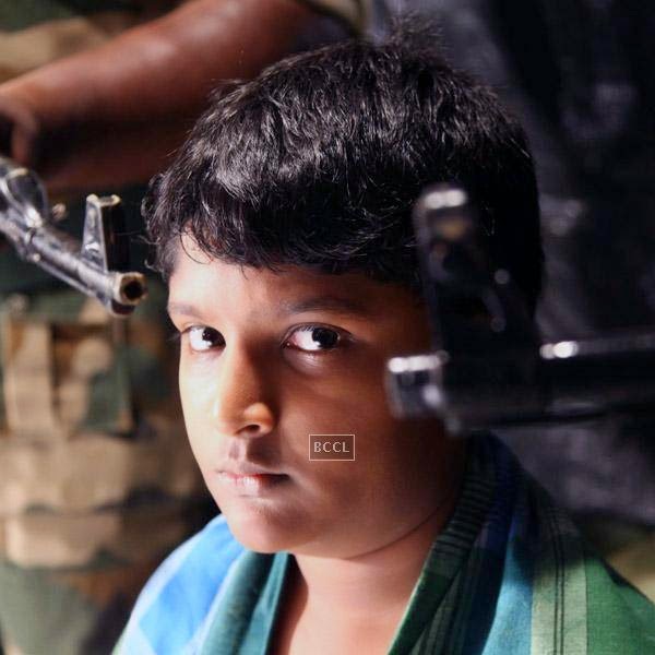 A still from the Tamil movie Pulippaarvai.