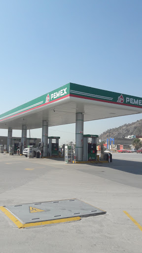 Gasolinera Martin S.A de C.V., Las Torres 258, Volcán del Colli, 45010 Zapopan, Jal., México, Gasolinera | JAL