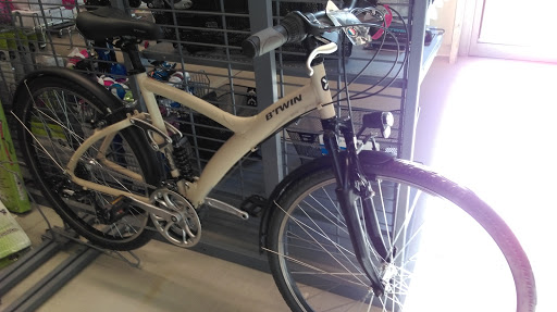 Decathlon Vélizy