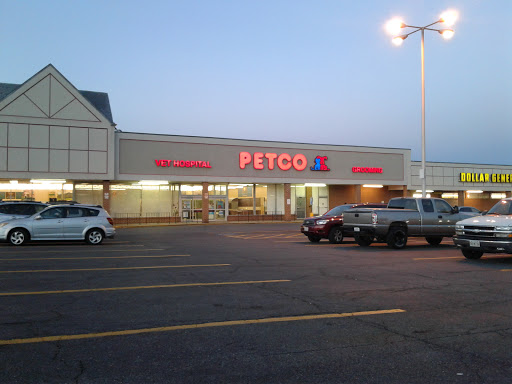 Pet Supply Store «Petco Animal Supplies», reviews and photos, 1275 W Patrick St, Frederick, MD 21702, USA