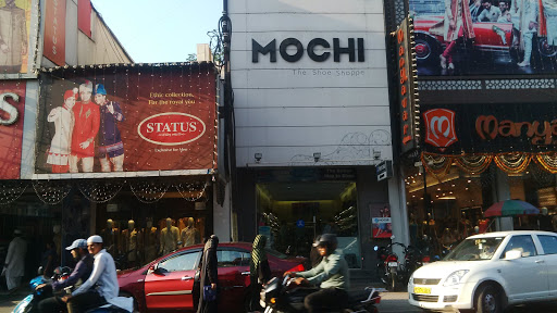 Mochi, G24, 5-8-650, Abid Circle, Station Road, Abid, Chirag Ali Ln, Muralidhar Bagh, Abids, Hyderabad, Telangana 500001, India, Wallet_Shop, state TS