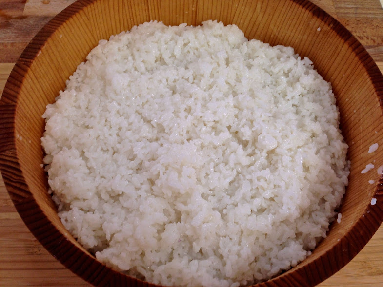 Rice is not stuck,SYAMOJI.The surface has irregularities.Made in Japan. Japanese rice scoop 