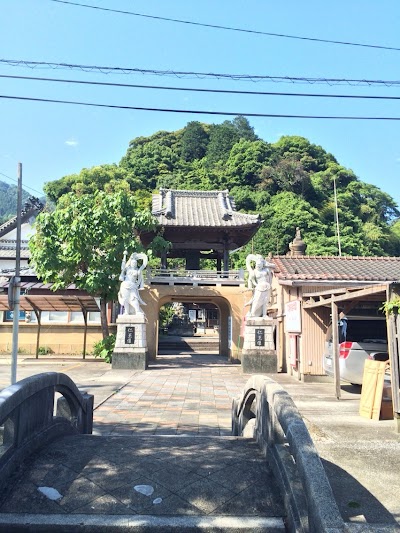 Photos of Kaiganji