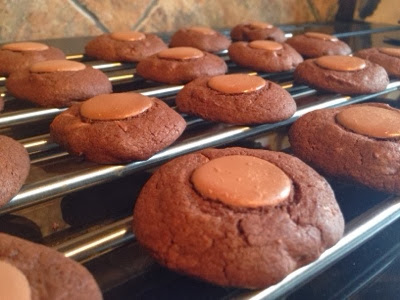Double Chocolate Orange Cookies Recipe - cookies cooling