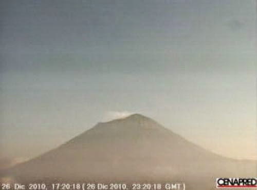 Ufo Mystery Involving Mexicos Popocatepetl Volcano 26 Dec 2010