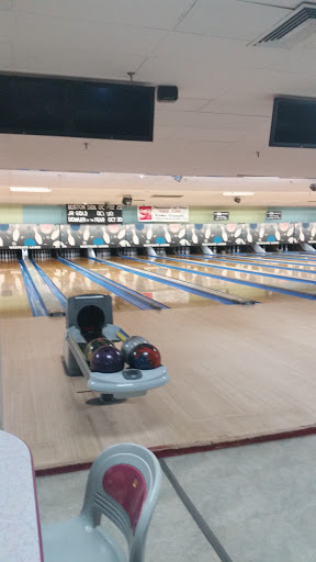 Bowling Alley «Westgate Lanes Inc», reviews and photos, 65 Westgate Dr, Brockton, MA 02301, USA