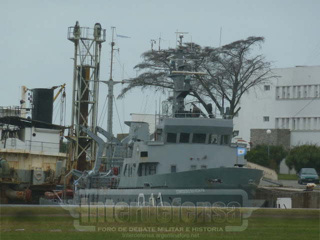 base naval - BNMDP ( Base Naval de Mar del Plata). P1030441
